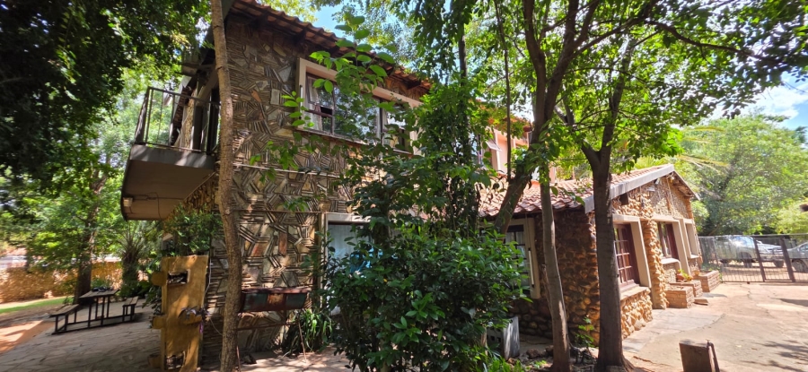 4 Bedroom Property for Sale in Songloed North West